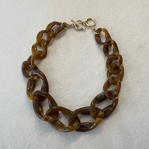 Banana Republic acrylic tortoise shell necklace
